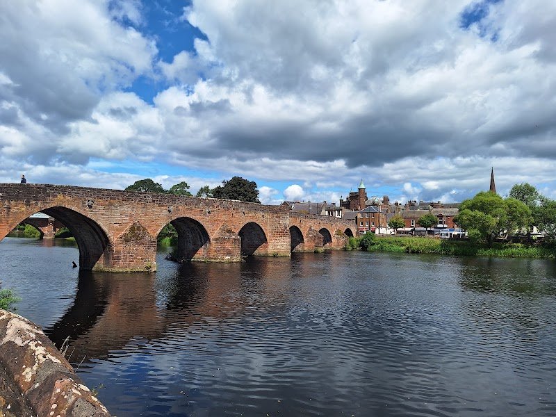 Old Bridge House
