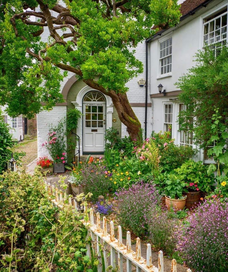 St Mary's House
