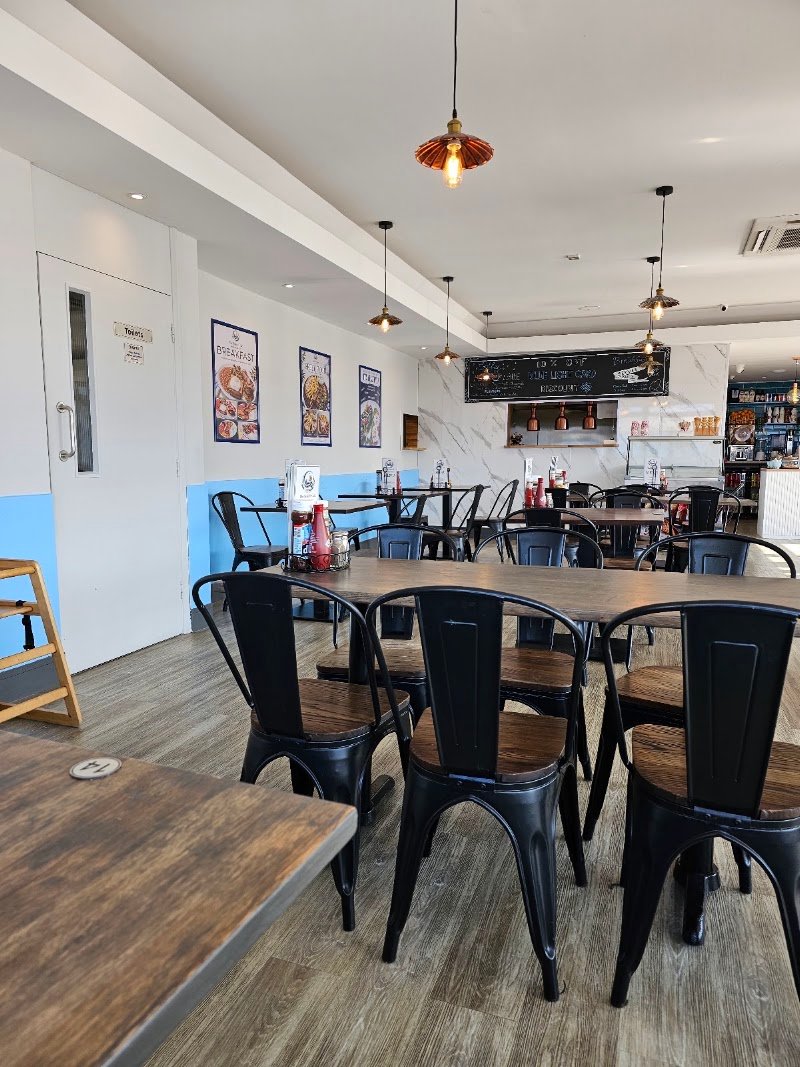 The Seaside Cafe