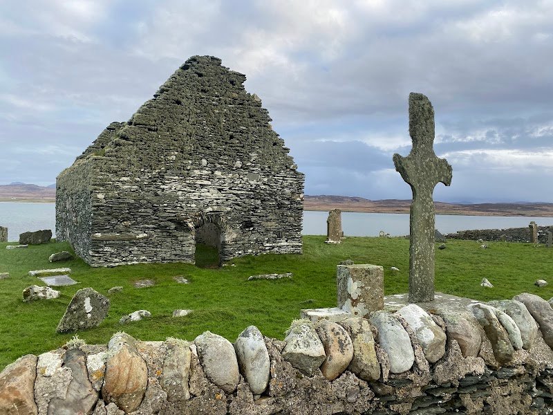 Kilnave Chapel and Cross