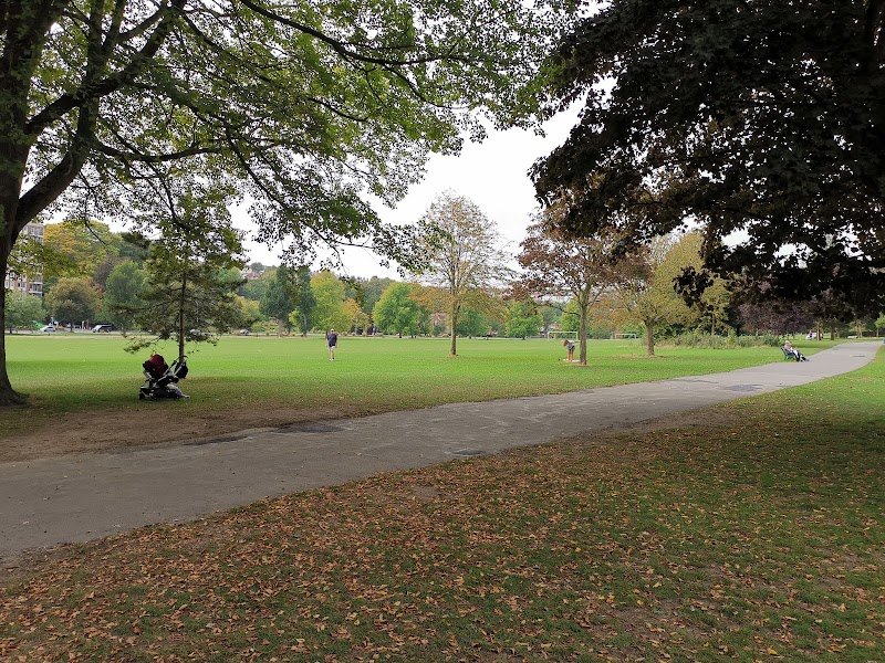 Preston Manor and Preston Park