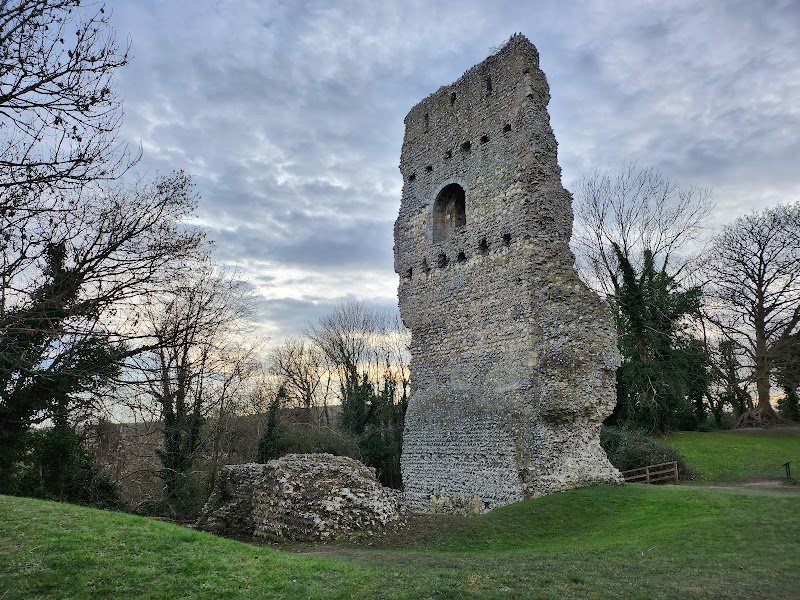 English Heritage - Bramber Castle