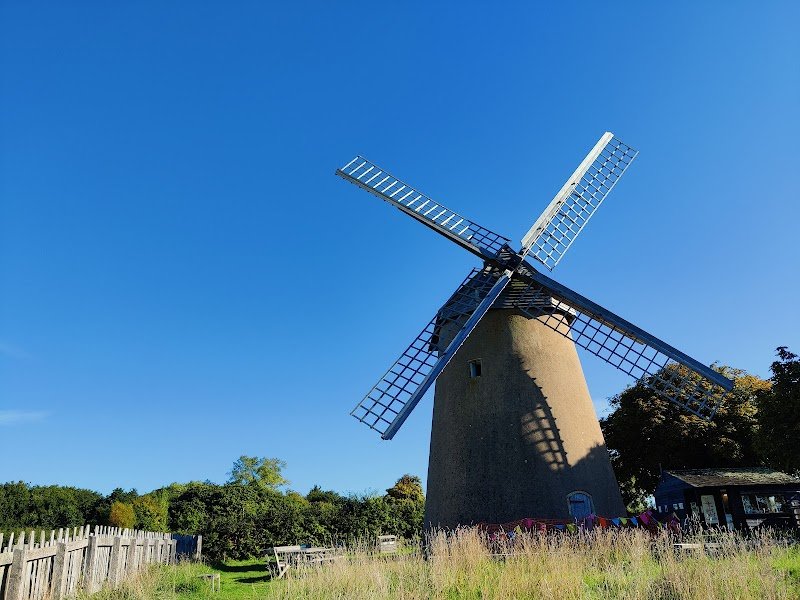 National Trust - Bembridge Windmill