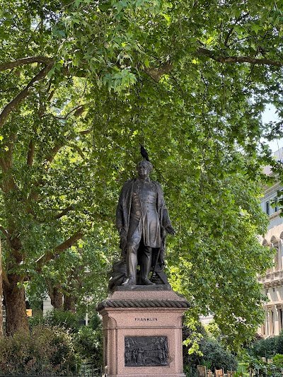 Waterloo Gardens (West)