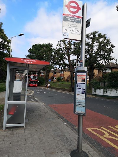 Chessington South Station (Stop A)
