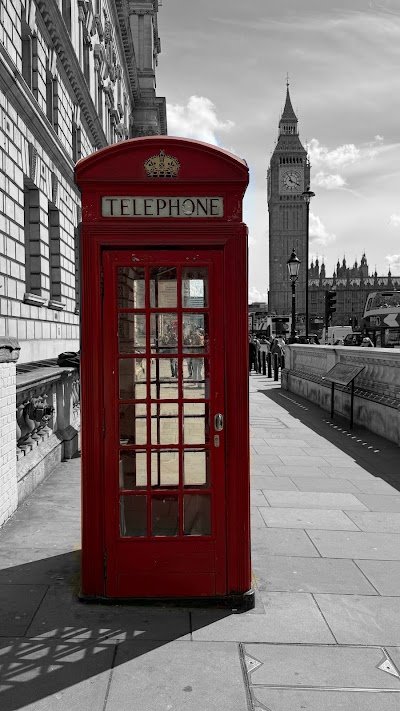 K6 Telephone Box