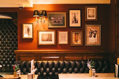 The Red Lion, Parliament Street