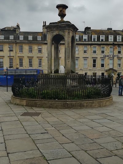 Bizarre Bath