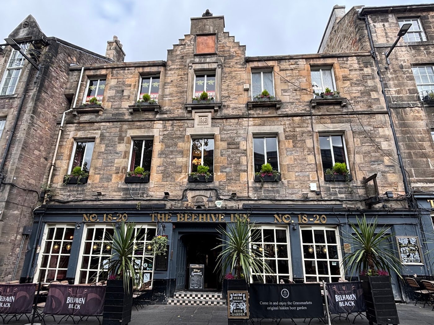 Edinburgh Self-Guided Tours