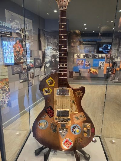 Jimi Hendrix flat