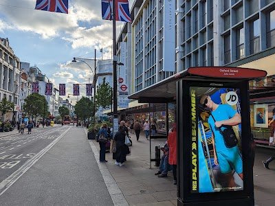 Oxford Circus Stn / John Lewis (Stop OF)