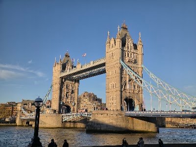 Tower Bridge viewing point