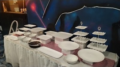 ELI's RESTAURANT