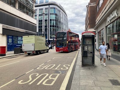 Portman Street / Selfridges (Stop M)