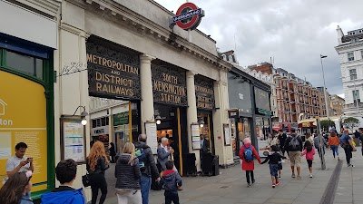 South Kensington Station (Stop E)