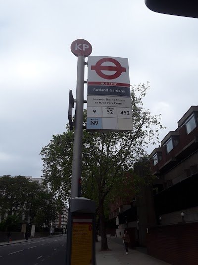 Rutland Gardens (Stop KP)