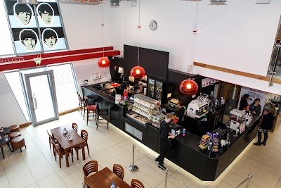 The Fab4 Cafe, Pier Head - Beatles-themed food and drink